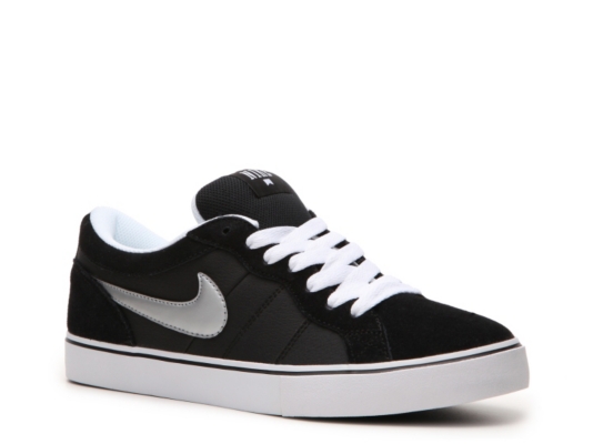 Nike Isolate LR Skate Shoe