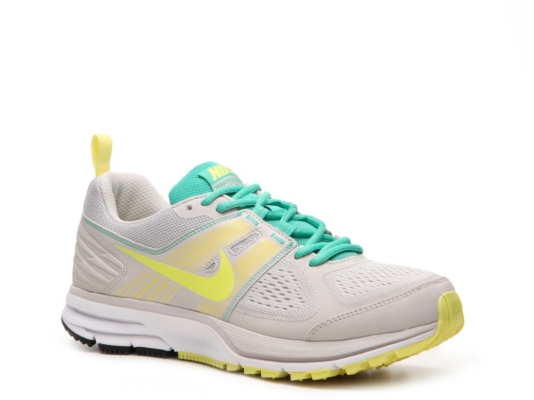 Nike Air Pegasus+ 29 Lightweight Running Shoe