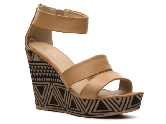 cl by laundry wedge bootie