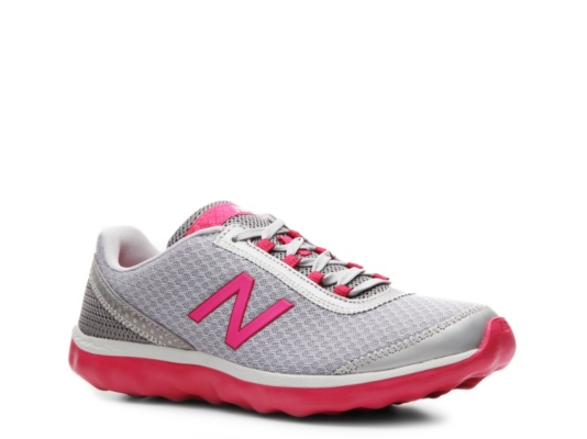 New Balance 695 Lightweight Walking Shoe