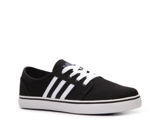 adidas Light Classic Canvas Sneaker