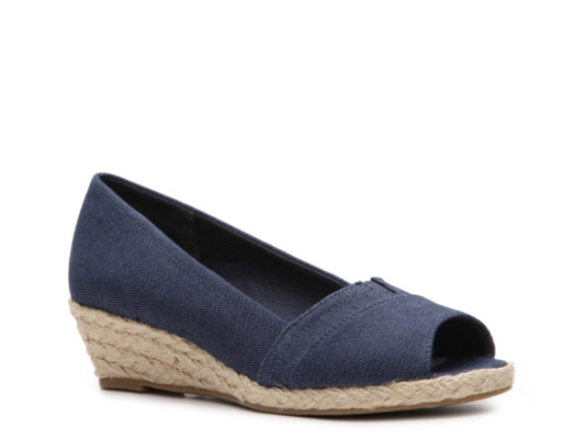 LifeStride Lioness Pump
