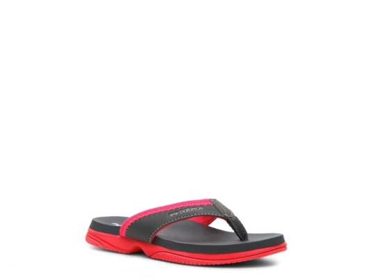 girls new balance flip flops