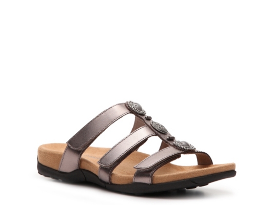 Minnetonka Westwood Flat Sandal