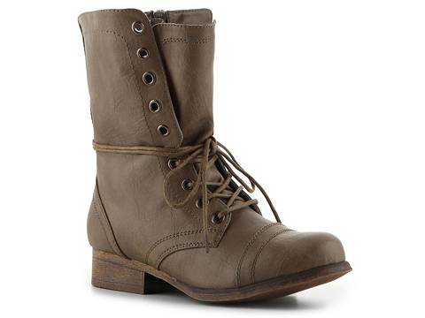Combat Boots Girl - Yu Boots