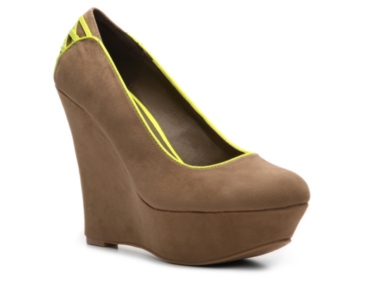 Qupid Worthy-60 Wedge Pump