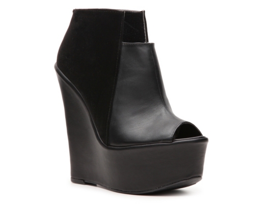 Qupid Kunis-05 Wedge Bootie