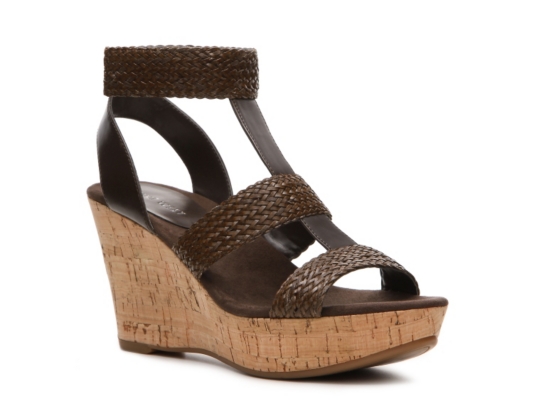 Nine West Ece Wedge Sandal