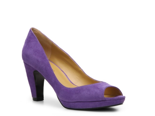 Nine West Shipshape Pump