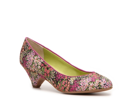 BC Footwear In the Winners Circle Floral Pump