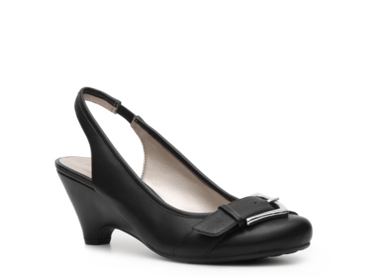 MT Laurie Wedge Pump