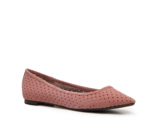 Steve Madden Inch Flat