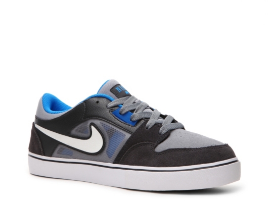 Nike Ruckus 2 LR Skate Sneaker