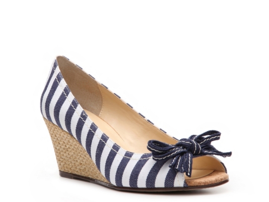 Unisa Astor Wedge Pump