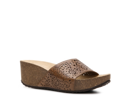 White Mountain Kind Wedge Sandal