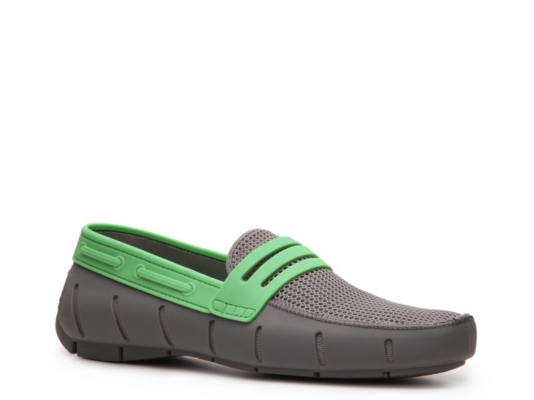 Floats by Robert Wayne Clipper Slip-On