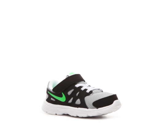 Nike Revolution 2 Boys' Infant & Toddler Running Shoe
