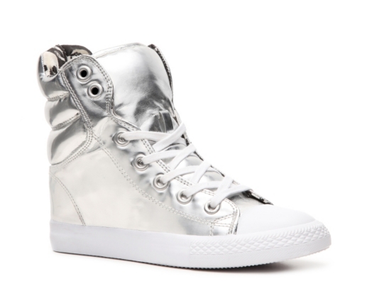 Betsey Johnson Noir Sneaker