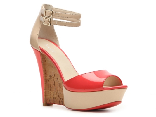 Levity Willow Wedge Sandal