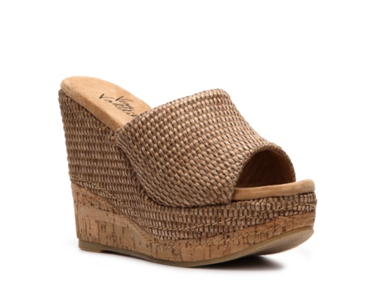 dsw volatile sandals