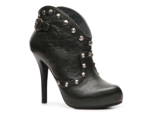 BCBGeneration Flossy Bootie