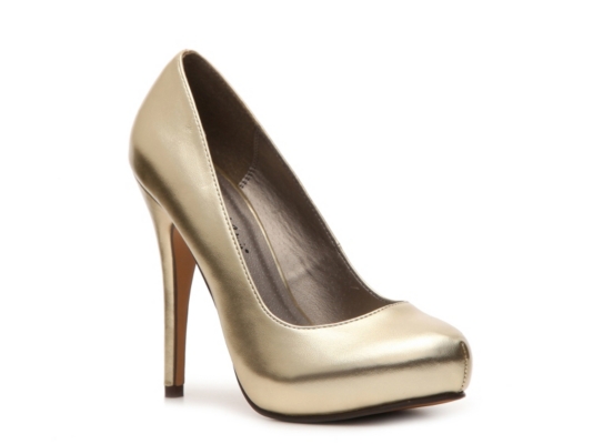 Michael Antonio Love Me Metallic Pump