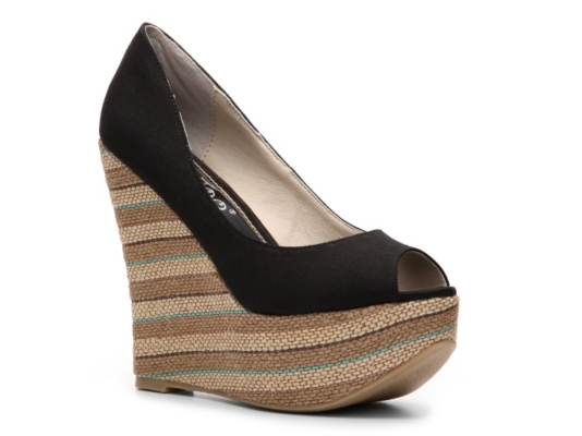 2 Lips Too Too Di Wedge Pump