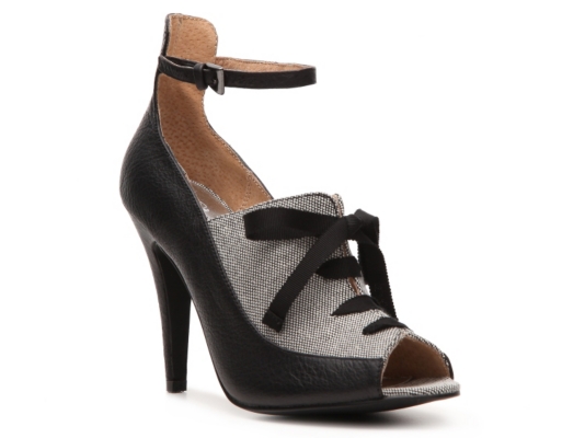 Envy Daisy Pump