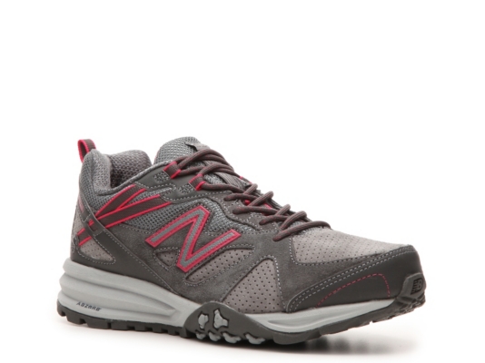 New Balance 689 Trail Walking Shoe