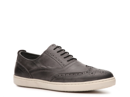 Red Tape Wareham Wingtip Oxford