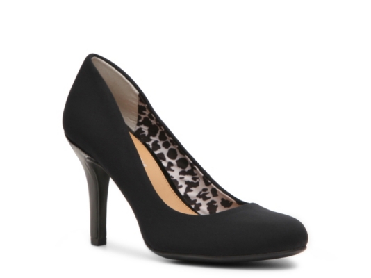 Mootsies Tootsies Ideal Pump