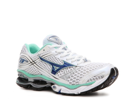 Mizuno Wave Creation 13 Lightweight Running Shoe