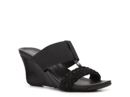 Kenneth Cole Reaction Lip Cedar Wedge Sandal