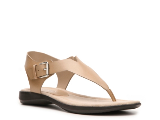 Kelly & Katie Rainee Flat Sandal