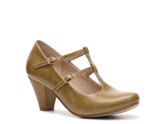Chelsea Crew Maxin Pump