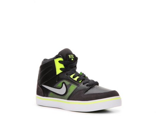 boys nike skate shoes