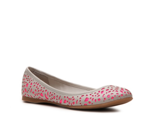 Fergie Bleecker Flat