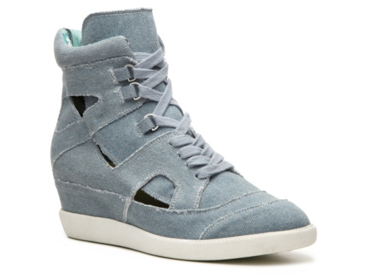 Qupid Patrol-22 Wedge Sneaker