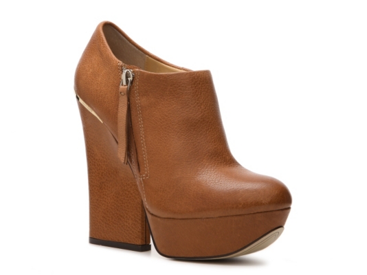 Boutique 9 Elister Bootie