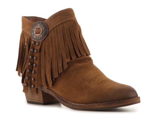 cowboy boots women chic