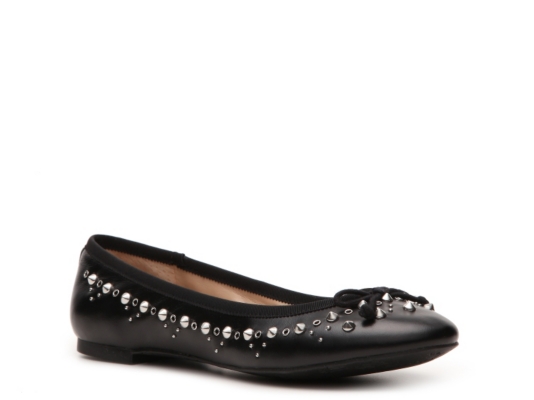 Paris Hilton Sabella Flat