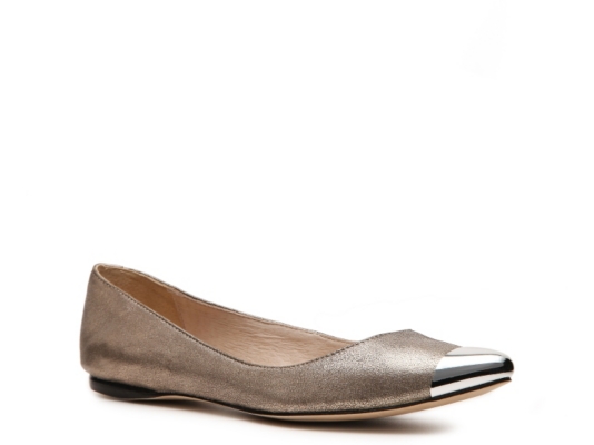 Mia Limited Edition Elana Flat