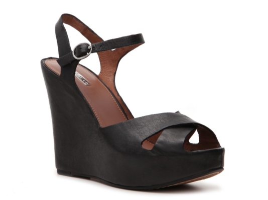 Matiko Lynn Wedge Sandal