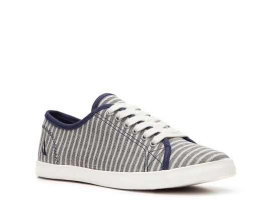 Nautica Lanyard Striped Sneaker