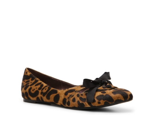 Kensie Milly Flat