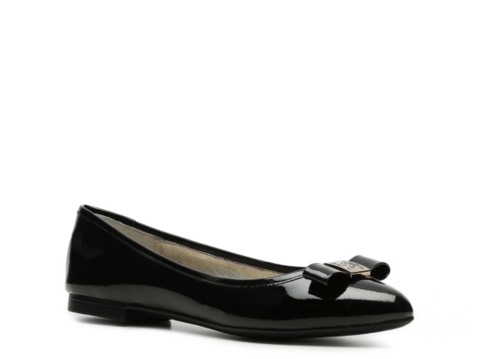 Anne Klein Oksana Flat