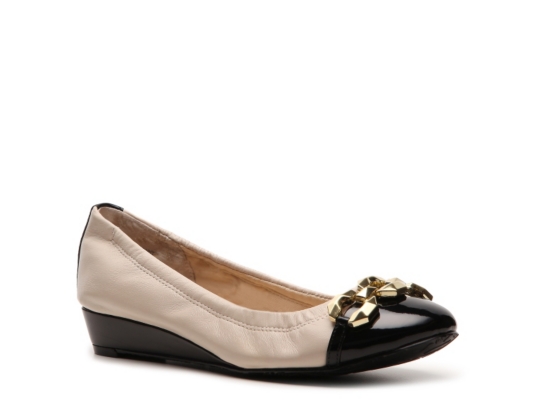 Anne Klein Rinny Flat
