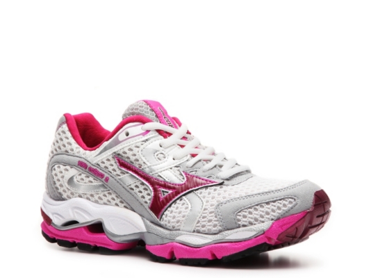 Mizuno Wave Enigma 2 Performance Running Shoe
