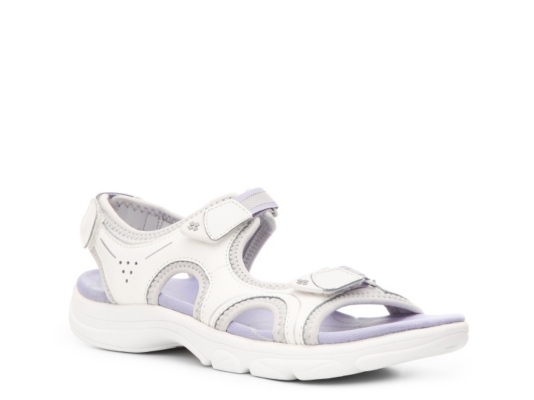 naturalizer bzees sandals