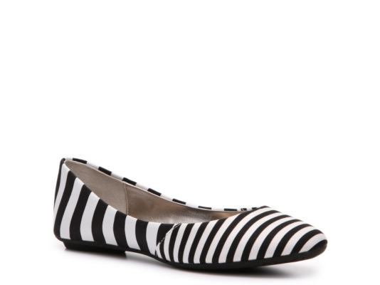 Steve Madden Hiko Ballet Flat